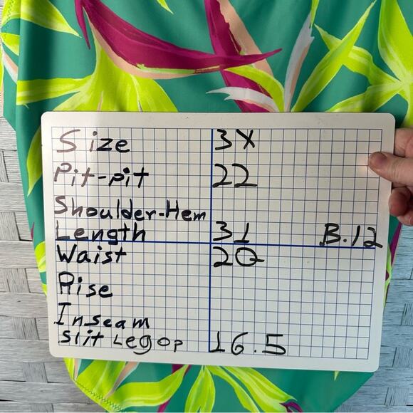 Old Navy women's green floral 1 piece swimsuit summer travel beach plus size - Picture 12 of 12